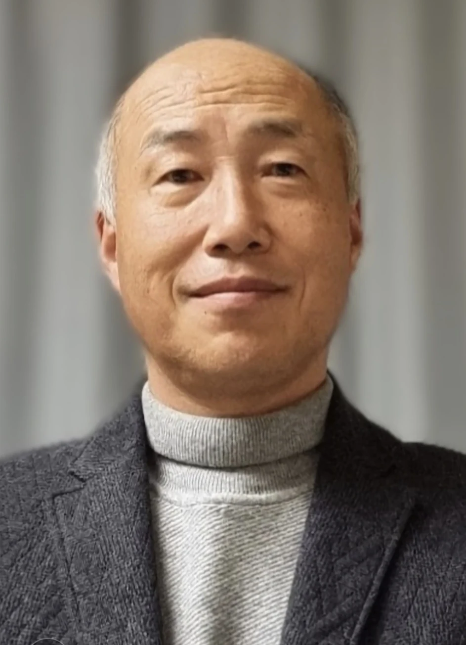 전자공학과 77학번 윤규한 동문